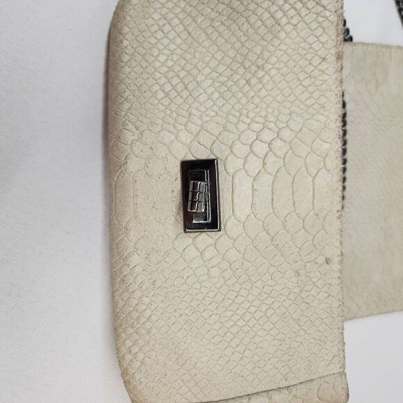 Genuine Leather Small Snake Box Bag Adjustable Chain Strap Crossbody or Shoulder - Picture 6 of 15